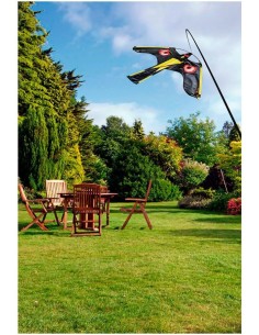 Halcón Cometa Ahuyenta Pájaros Masso: Eficacia y Estilo 2