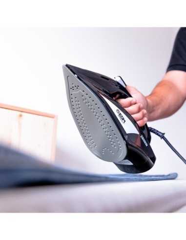 ?Plancha de vapor EDM 2800W, potencia y precisión para tu ropa. ¡Compra online ahora!