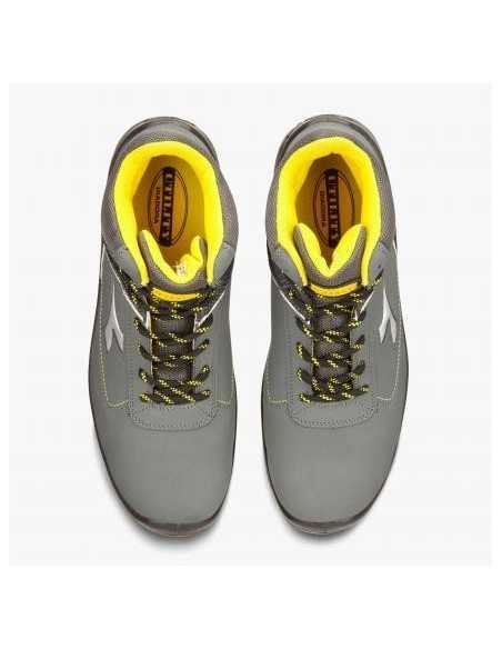 Zapatos de seguridad alta Blitz Mid S3 SRC Gris Compra online y descubre la calidad y comodidad de Diadora Utility