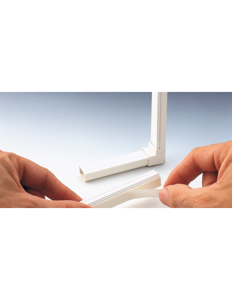 Canaleta Adhesiva INOFIX Blanca 12x07mm 2mt | Compra online al mejor precio