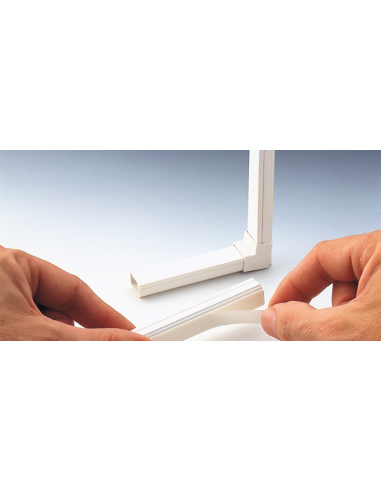 Canaleta Adhesiva INOFIX Madera Oscura 16x10mm 2mt | Compra online al mejor precio