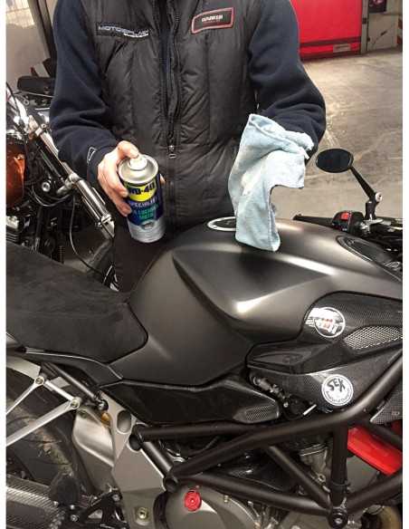 SPECIALIST®MOTO Cera y Brillo WD-40 | Compra en Ferretería CAHERSA