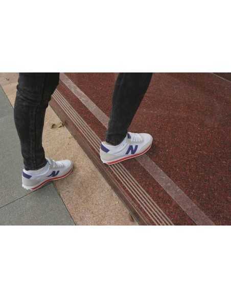 CINTA ANTIDESLIZANTE TRANSPARENTE 15MX50 MM TARGET